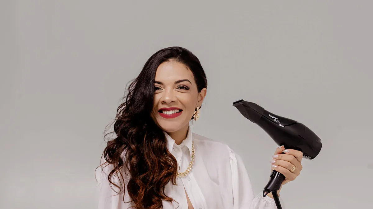 How to Choose From the Best Hair Dryers for Your Needs