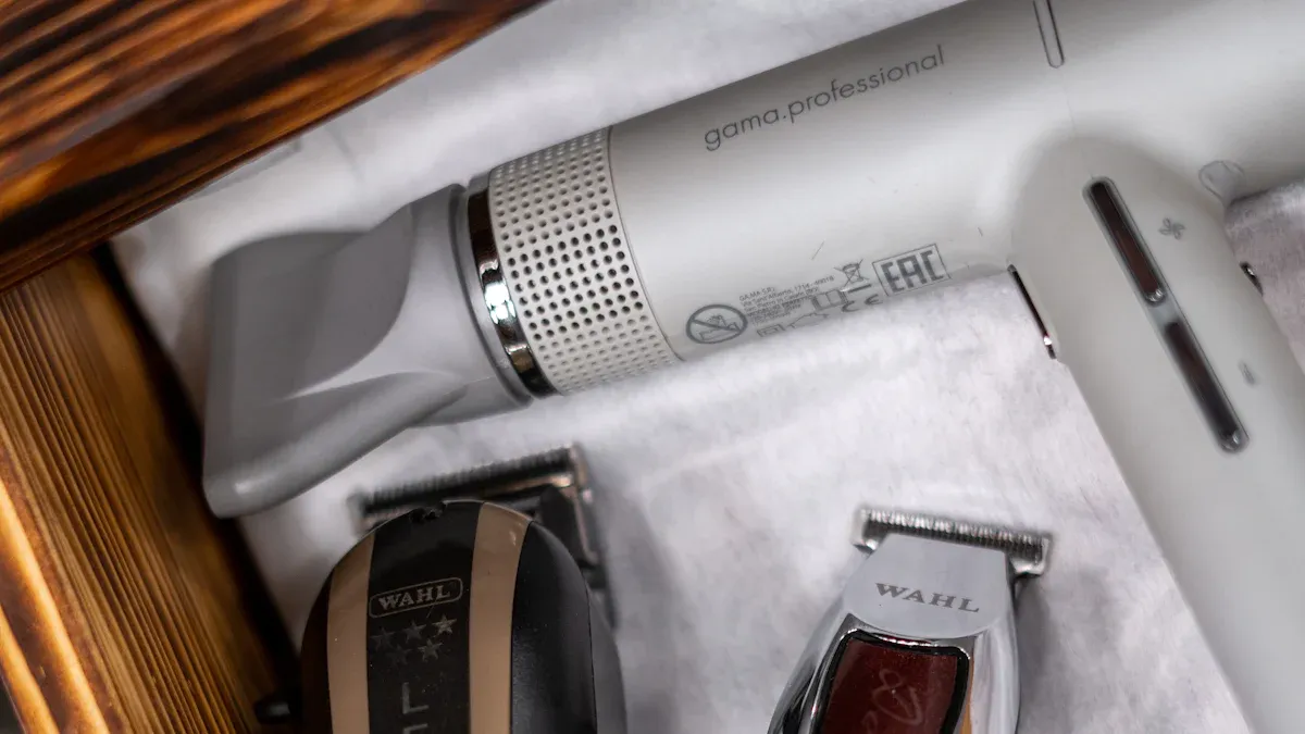 ¿Qué es el secador de pelo Dyson Supersonic? 3 What Are the Core Components and Attachments?