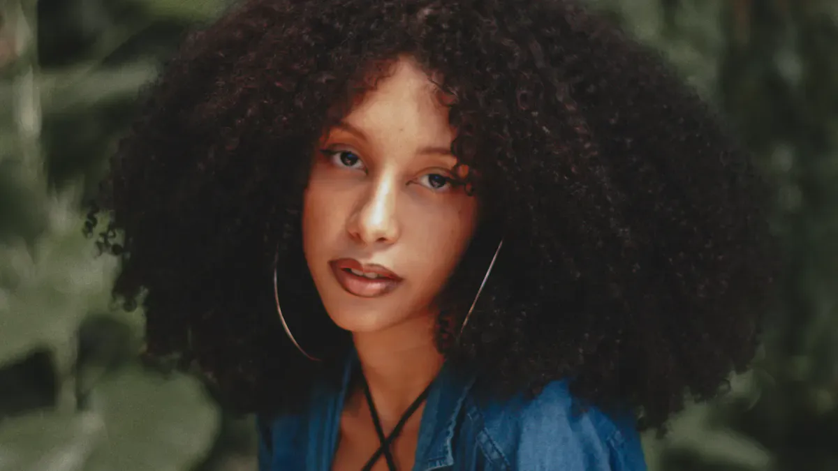 Tips for choosing the right hair dryer attachment for your hair type 2 Identify Your Hair Type