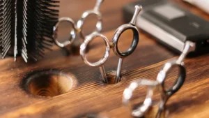 10 accessoires de sèche-cheveux indispensables pour chaque foyer