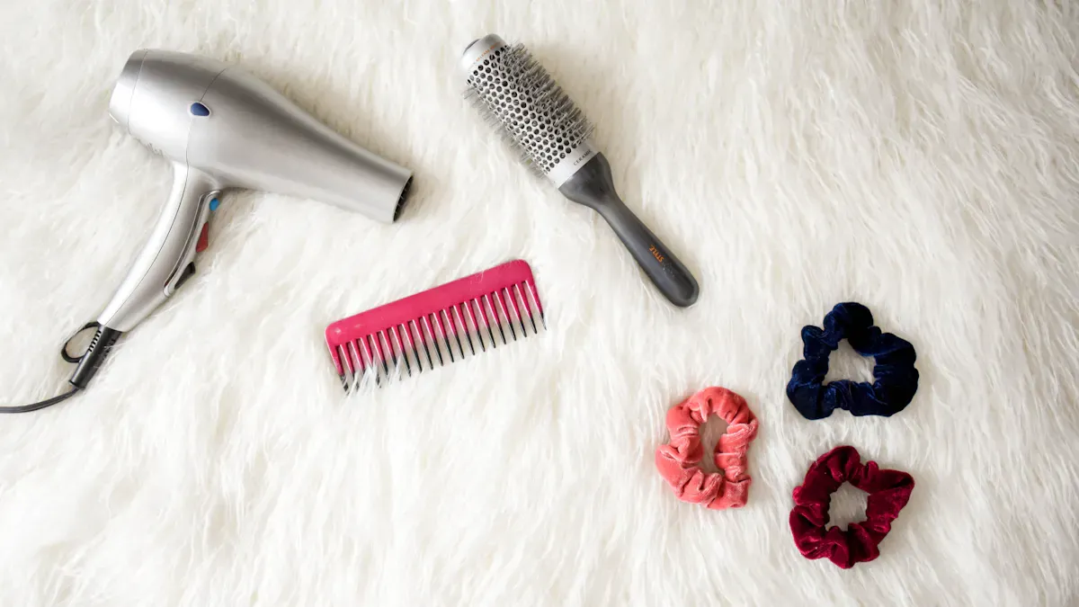 Quick Comparison of Conair Infiniti Pro hair dryer and Harry Josh Pro Dryer 2000
