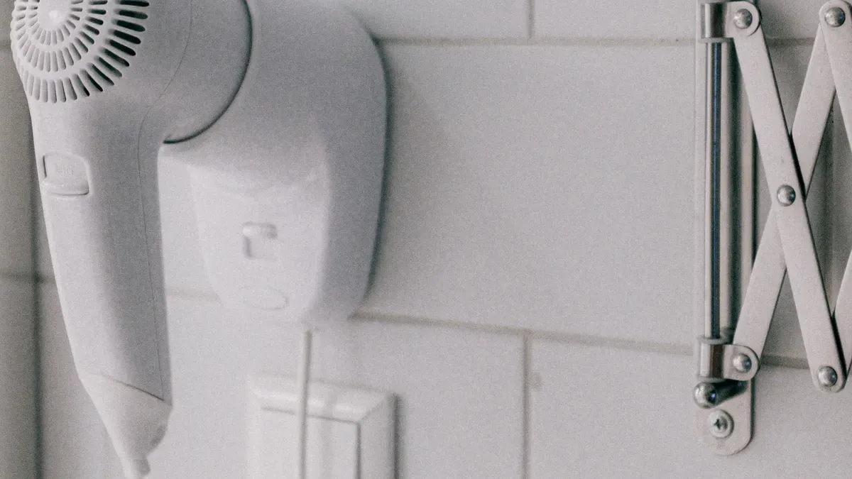 How an Overhead Hair Dryer Works